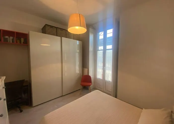 Apartament Casa Sobborghi *